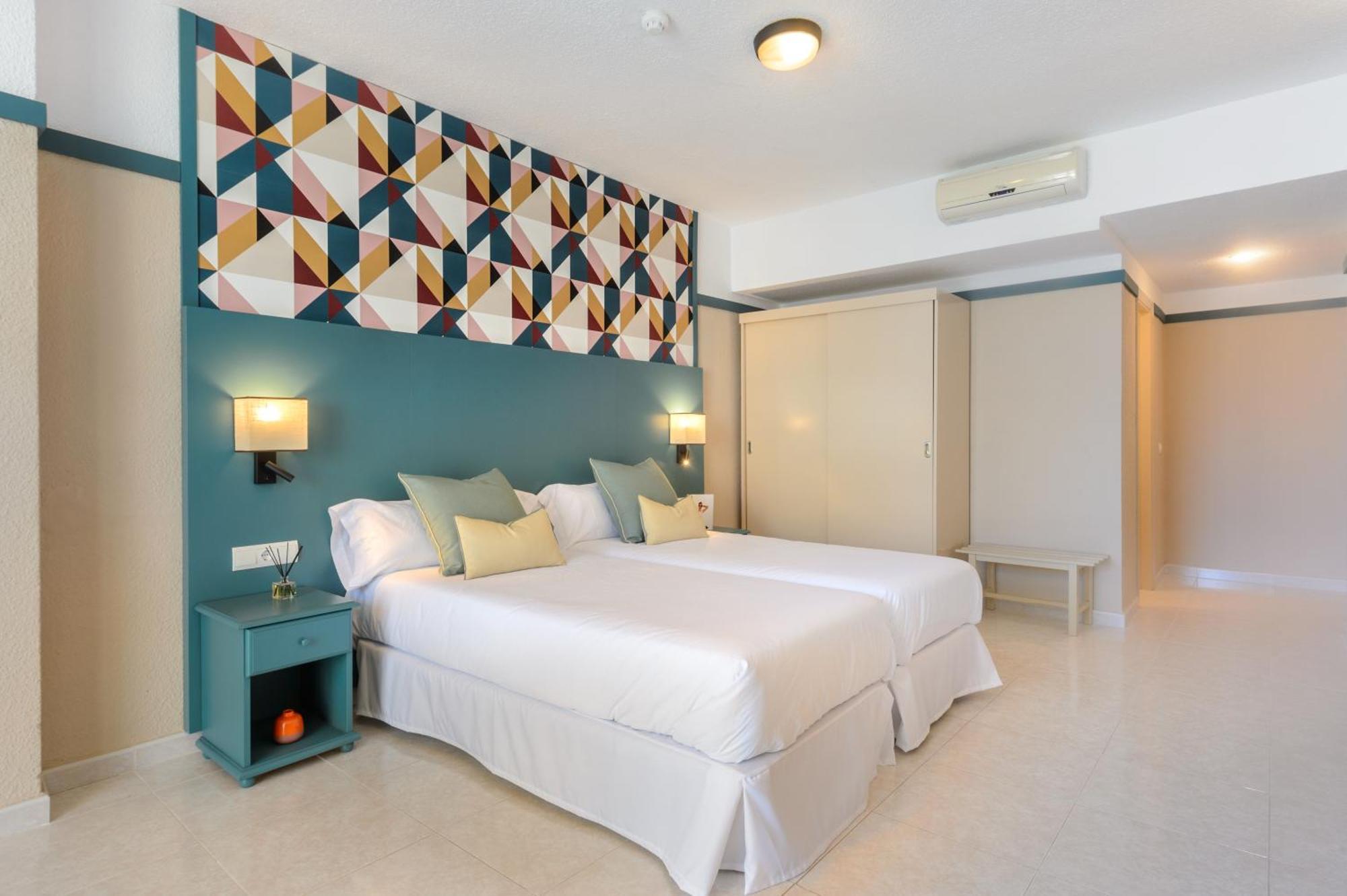 Aparthotel Vibra Club Maritim Σαν Αντόνιο Εξωτερικό φωτογραφία