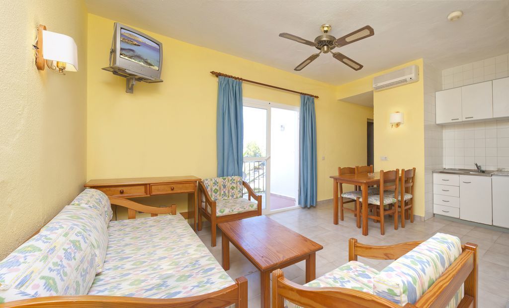 Aparthotel Vibra Club Maritim Σαν Αντόνιο Δωμάτιο φωτογραφία